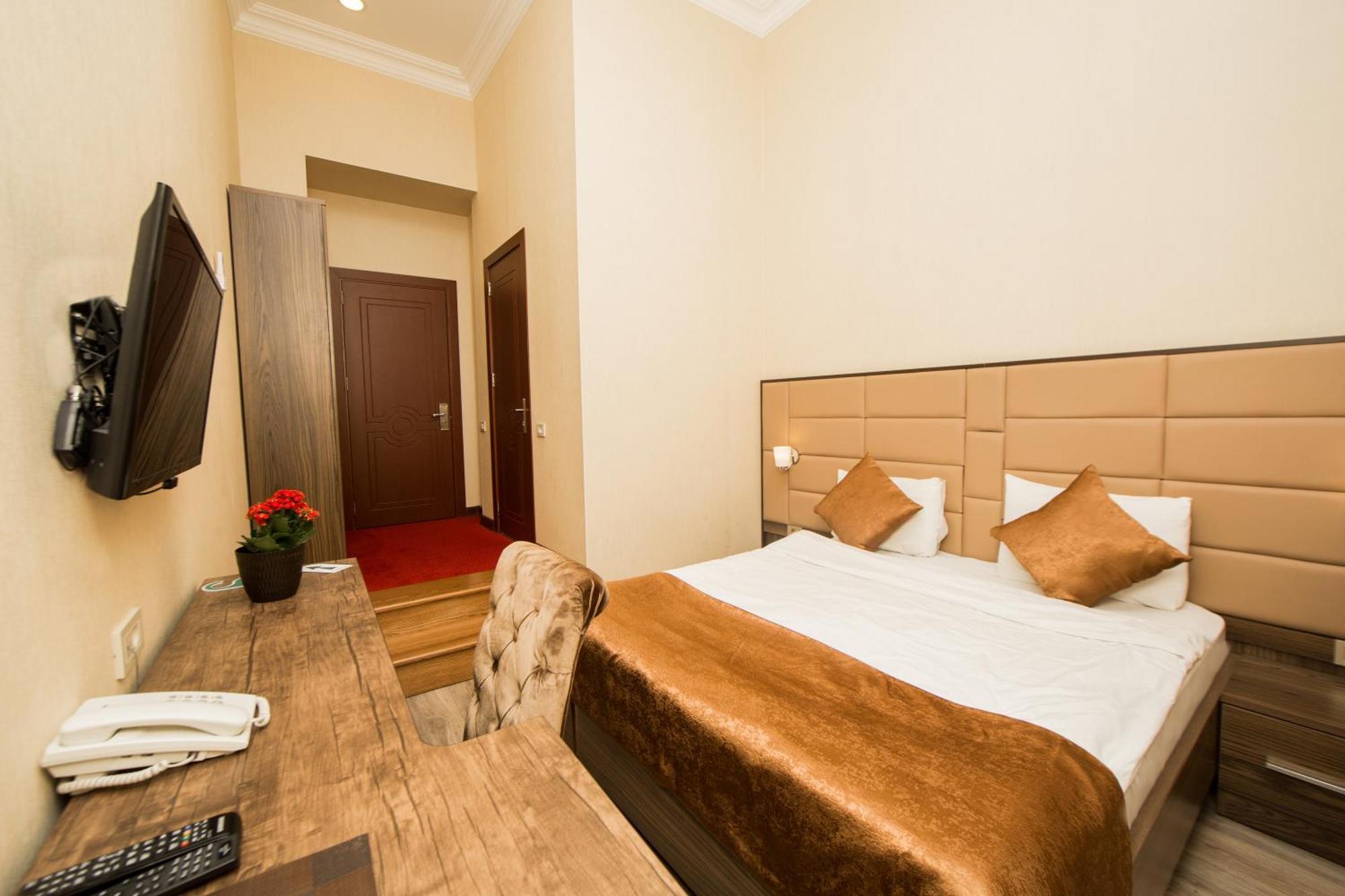 Passaje Old Hotel Баку Екстер'єр фото