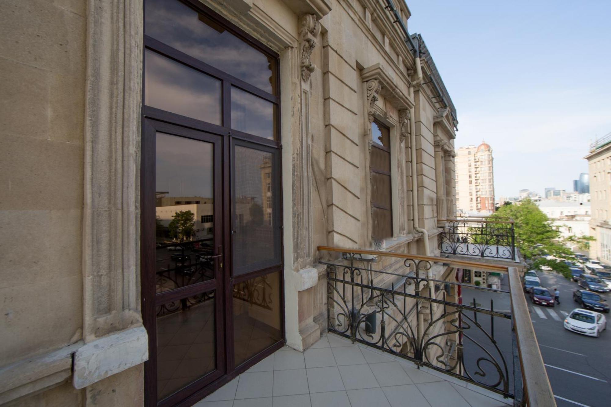 Passaje Old Hotel Баку Екстер'єр фото