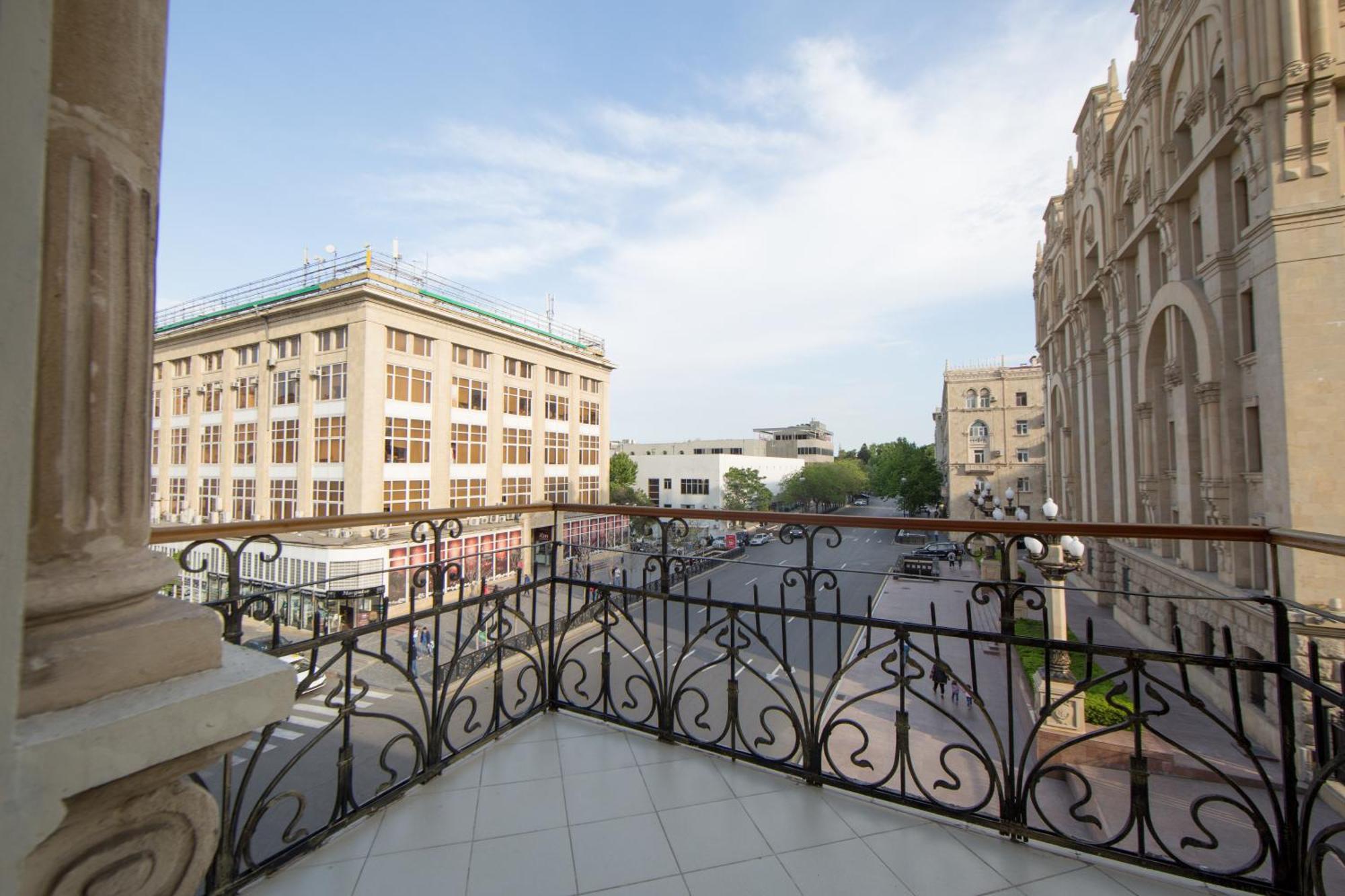 Passaje Old Hotel Баку Екстер'єр фото